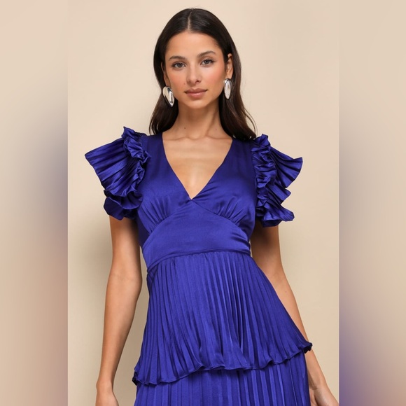 NWT Lulus Stunning Desire Cobalt Blue Satin Pleated Tiered Midi Dress MD - Picture 3 of 8